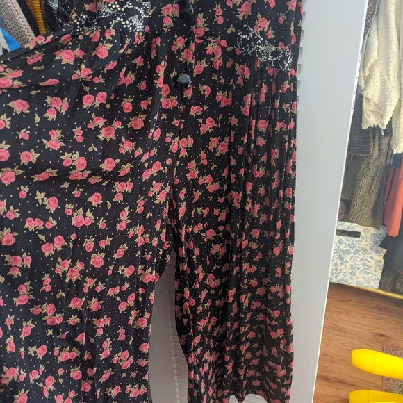 Vintage Floral Boho Jumpsuit - Picture 3 of 4